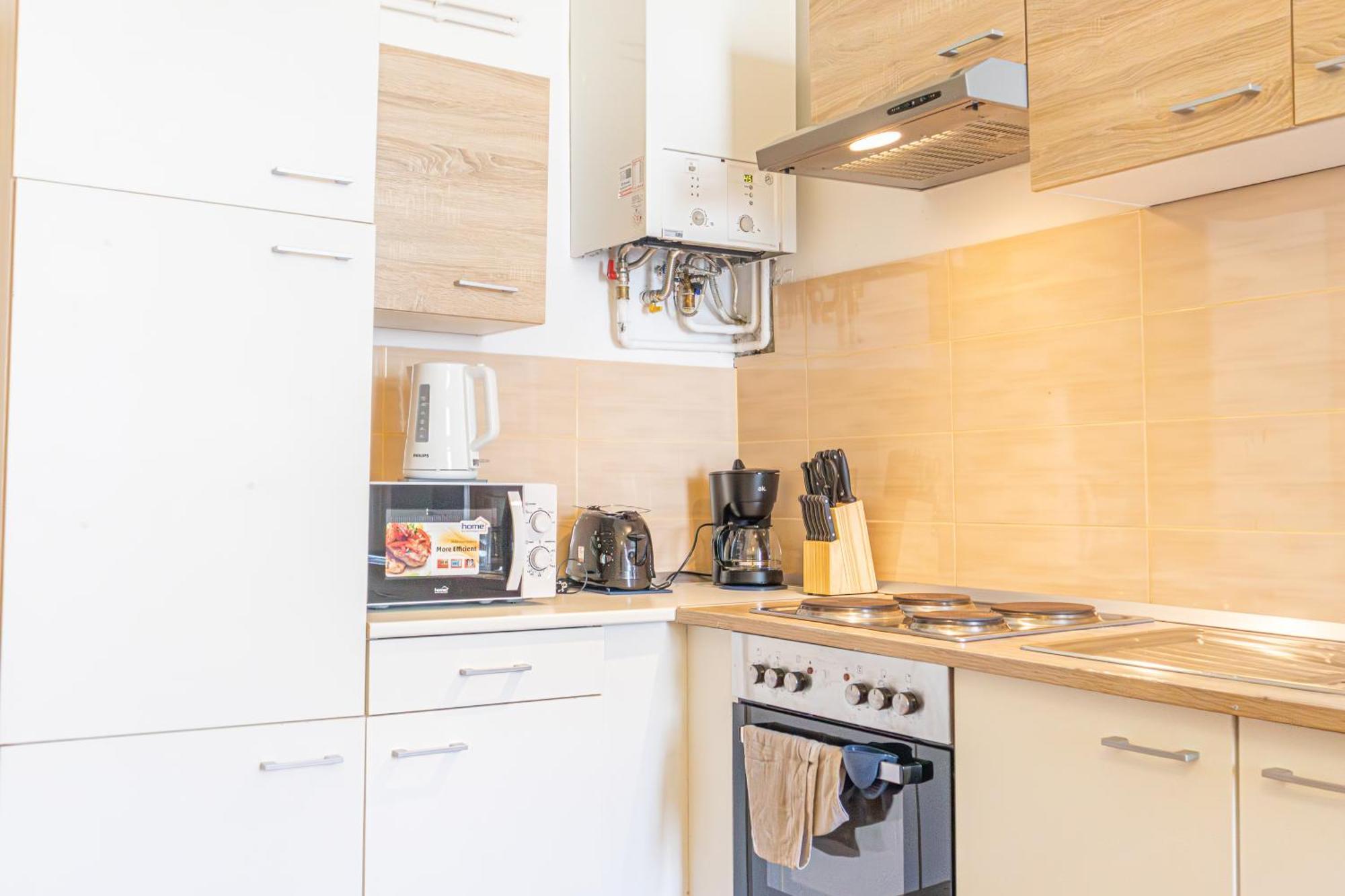 Spacious 3Br Shared Apt. Comfortable And Roomy Вена Экстерьер фото
