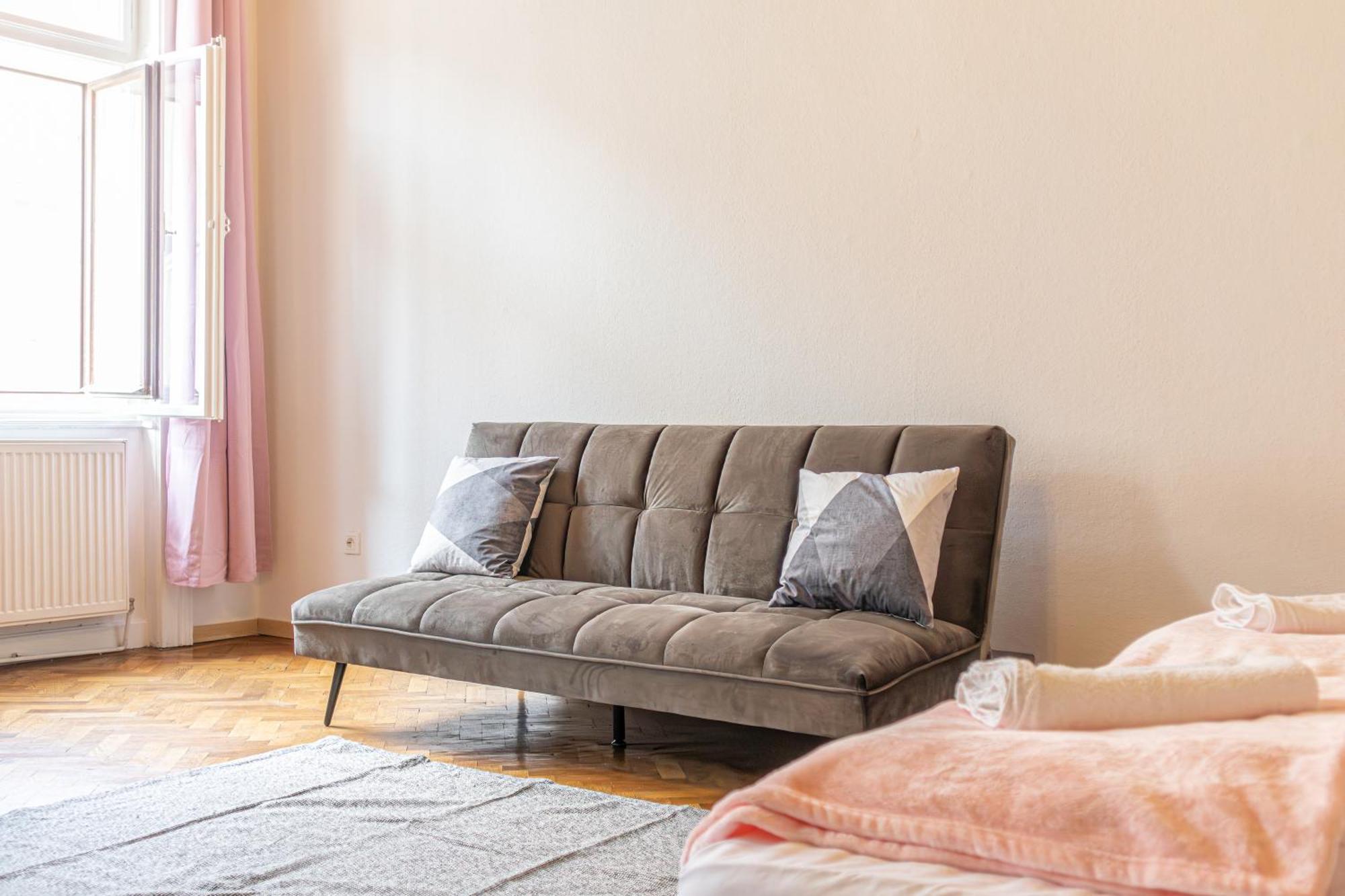Spacious 3Br Shared Apt. Comfortable And Roomy Вена Экстерьер фото