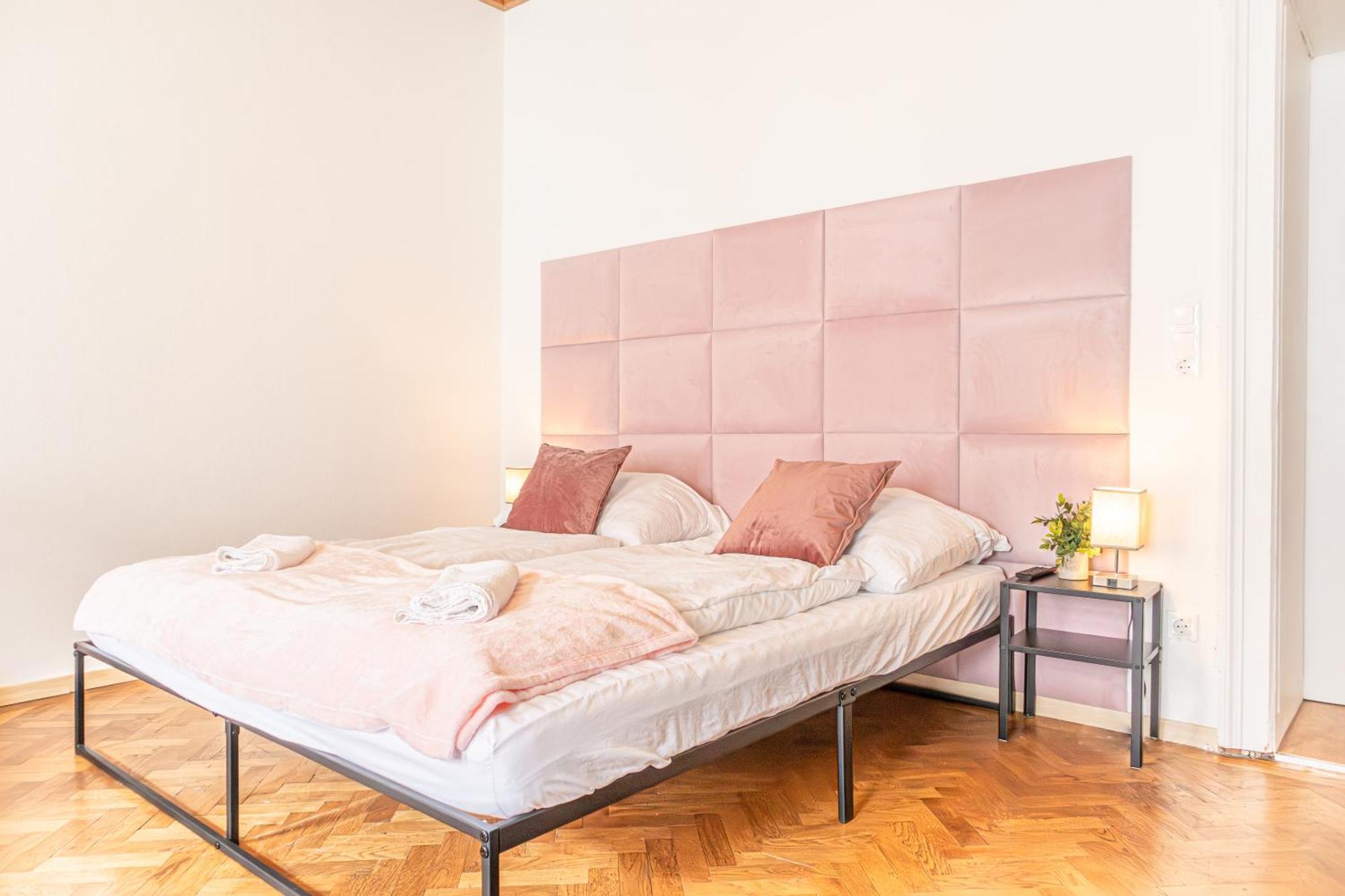 Spacious 3Br Shared Apt. Comfortable And Roomy Вена Экстерьер фото